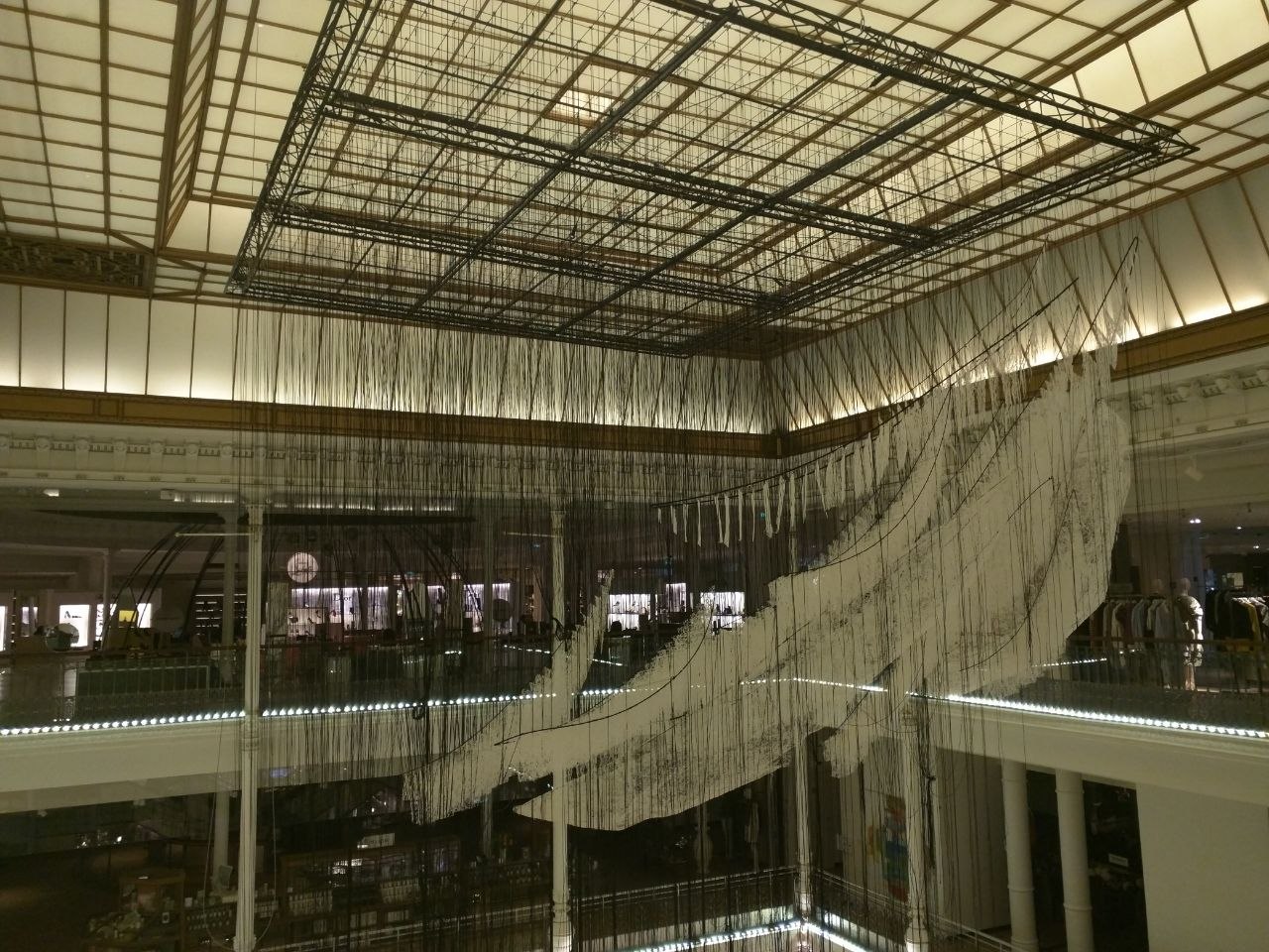 Exposition Song Dong